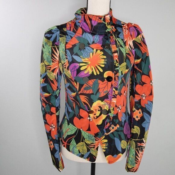 Vintage floral print padded‎ Jacket, ruffle hem, Button accentuate - Picture 2 of 16